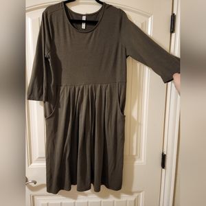 Half Sleeve Pleated Dress with Pockets from Boutique